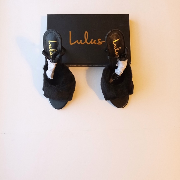 SOLD!Lulu's faux fur ankle strap high heel sandals - Picture 6 of 10